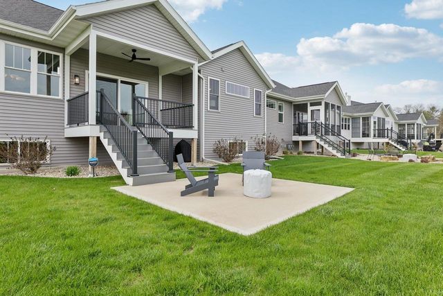 22 Prince Way, Fitchburg, WI 53711