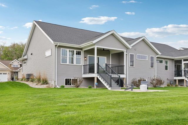 22 Prince Way, Fitchburg, WI 53711
