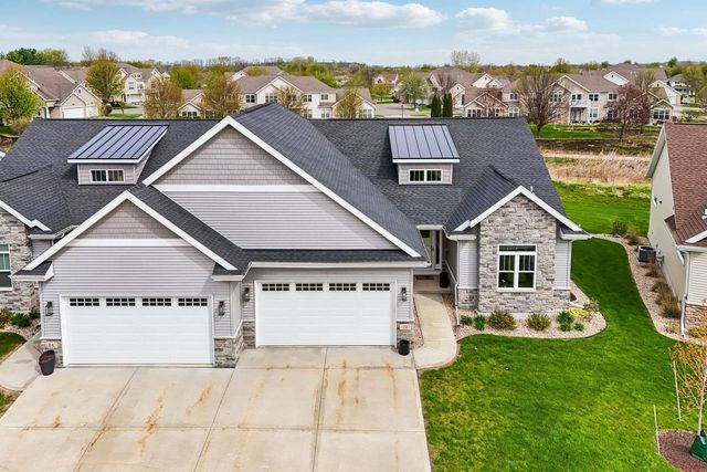 22 Prince Way, Fitchburg, WI 53711