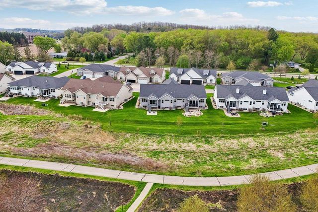 22 Prince Way, Fitchburg, WI 53711