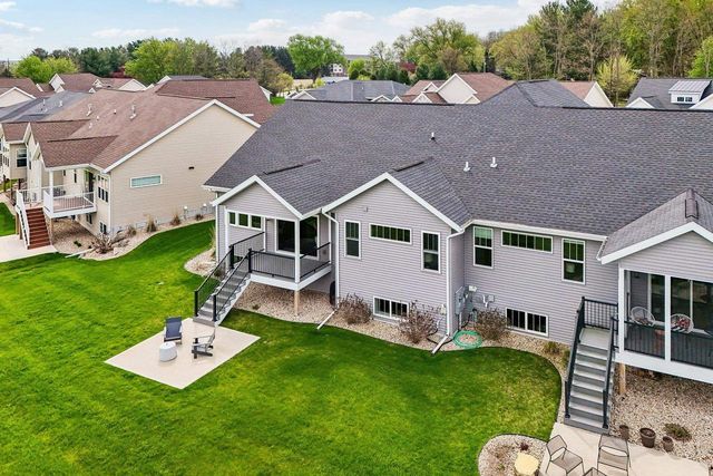 22 Prince Way, Fitchburg, WI 53711