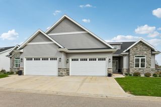 22 Prince Way, Fitchburg, WI 53711