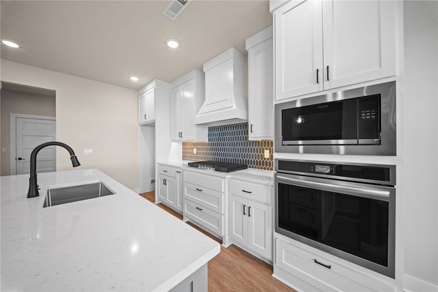 1840 Momi Street, Centerton, AR 72719