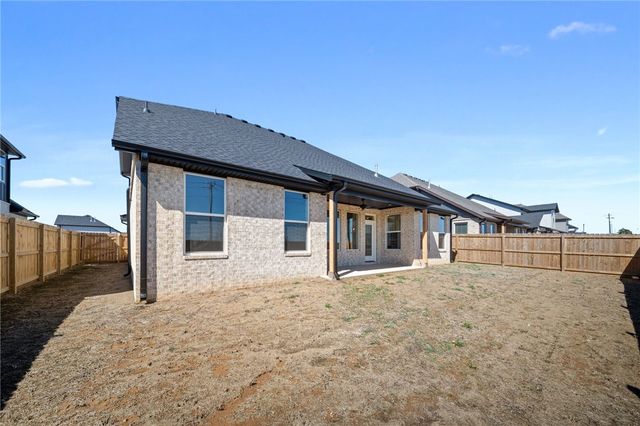 1840 Momi Street, Centerton, AR 72719