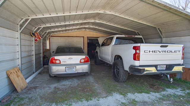 20738 State Highway 76, Ava, MO 65608