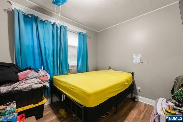 19 Dover Street, Newark, NJ 07106