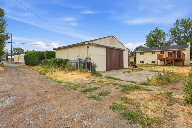 3023 E Ermina Ave, Spokane, WA 99207