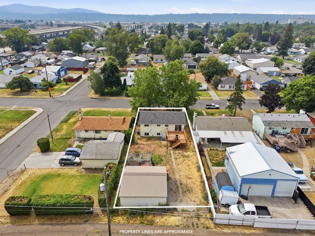 3023 E Ermina Ave, Spokane, WA 99207