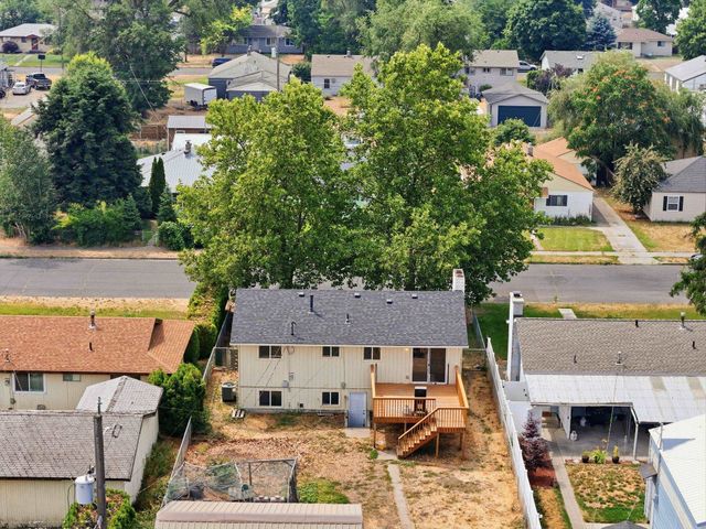 3023 E Ermina Ave, Spokane, WA 99207