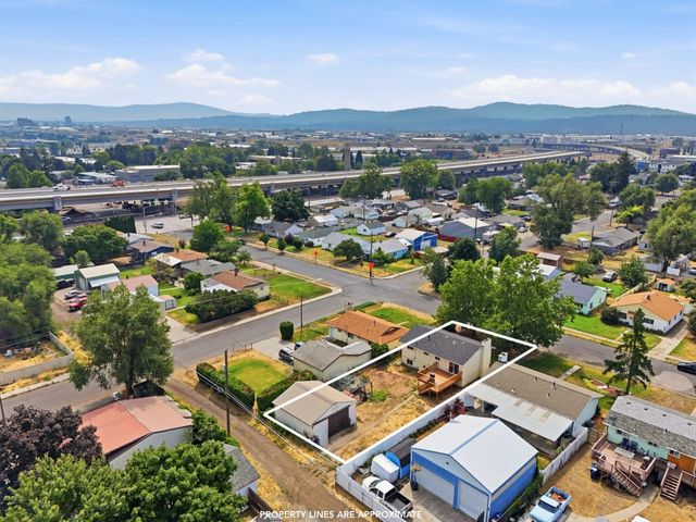 3023 E Ermina Ave, Spokane, WA 99207