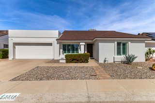 3318 E TARO Lane, Phoenix, AZ 85050