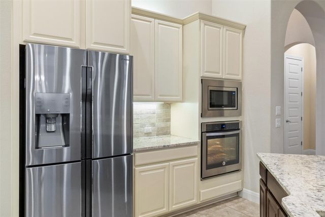 17632 Stratus CV, Dripping Springs, TX 78620