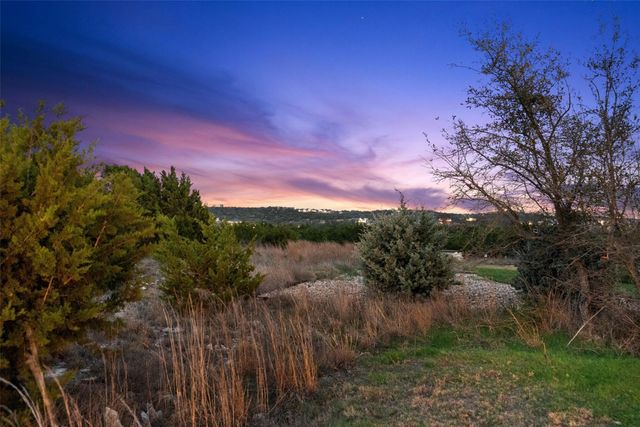 17632 Stratus CV, Dripping Springs, TX 78620