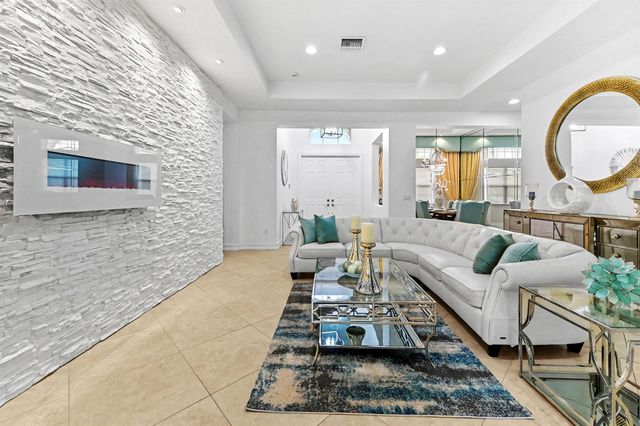7777 Eden Ridge Way, West Palm Beach, FL 33412