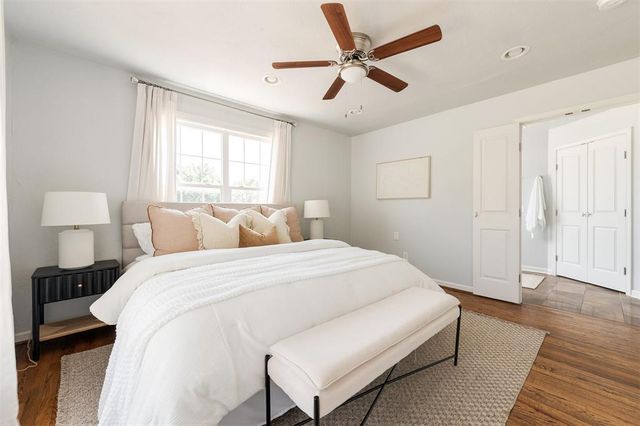 2017 Huntington Avenue, Nichols Hills, OK 73116