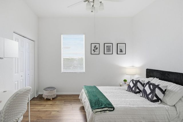 19430 Stonebrook Street, Weston, FL 33332