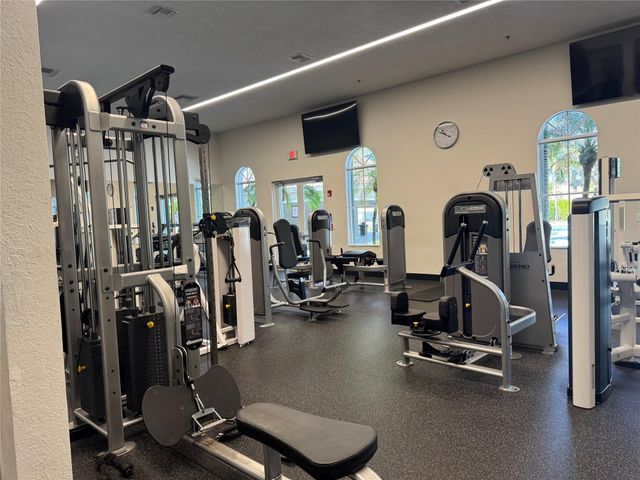 19430 Stonebrook Street, Weston, FL 33332