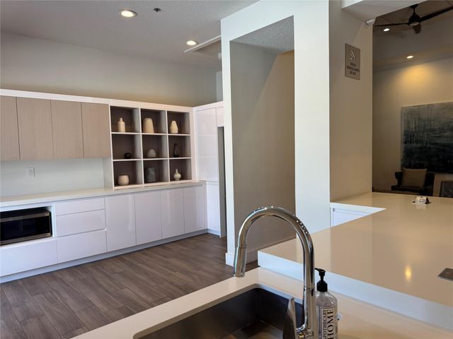 19430 Stonebrook Street, Weston, FL 33332