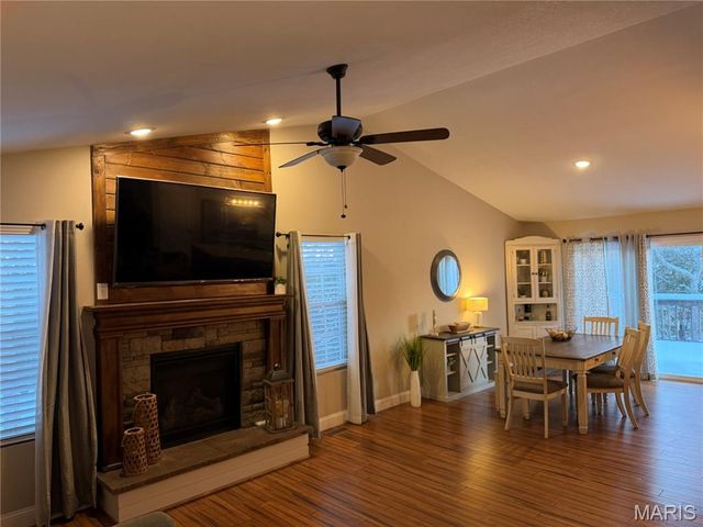 9849 Ridgecrest Drive, Hillsboro, MO 63050