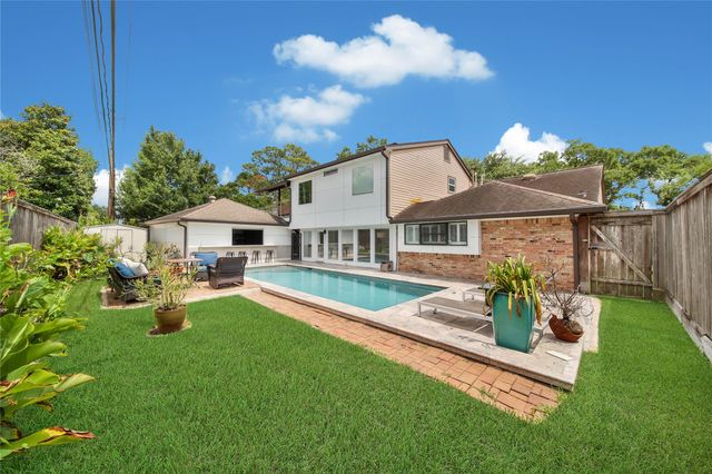 1030 Chantilly Lane, Houston, TX 77018