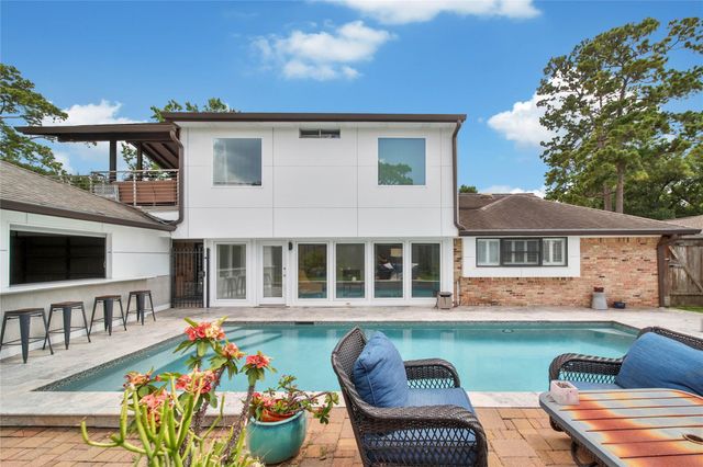 1030 Chantilly Lane, Houston, TX 77018