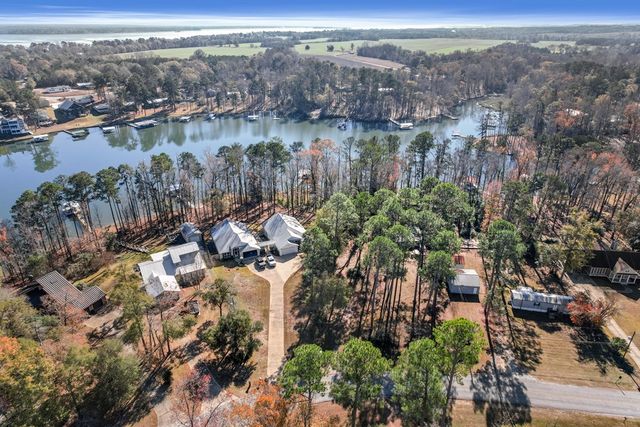 683 Calhoun Dr, Abbeville, AL 36310