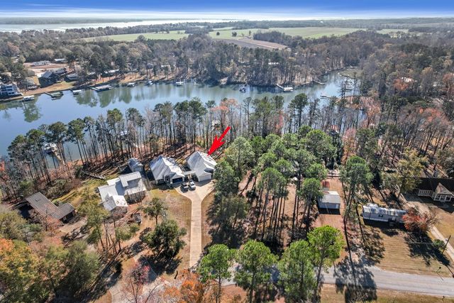 683 Calhoun Dr, Abbeville, AL 36310