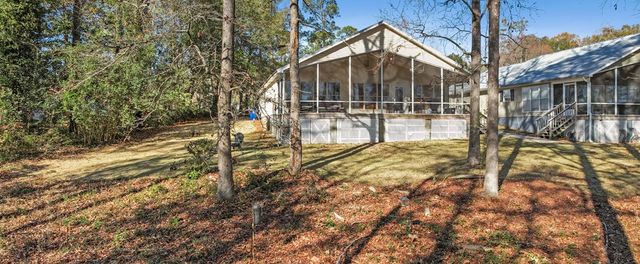 683 Calhoun Dr, Abbeville, AL 36310