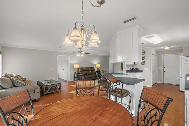 683 Calhoun Dr, Abbeville, AL 36310