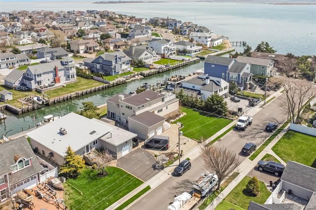 64 Highwater Avenue, Massapequa, NY 11758
