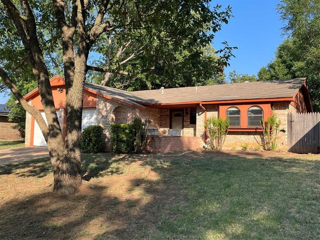 736 Red Oak Terrace, Edmond, OK 73003