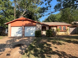 736 Red Oak Terrace, Edmond, OK 73003