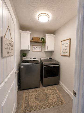5752 S Winsor Drive, Battlefield, MO 65619