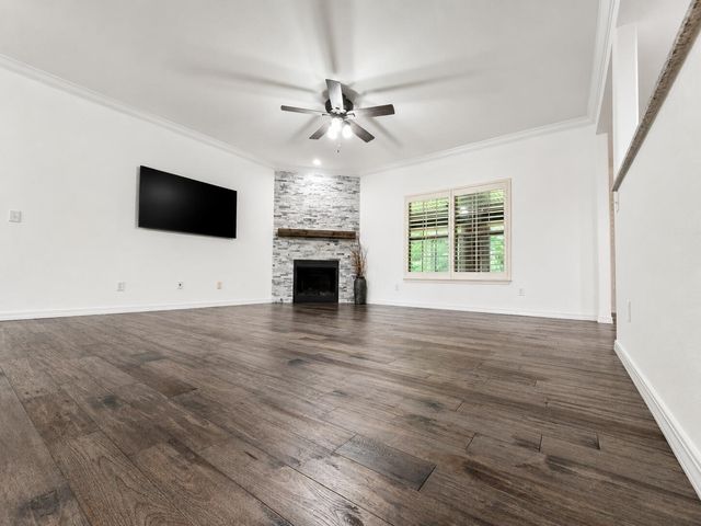 5752 S Winsor Drive, Battlefield, MO 65619