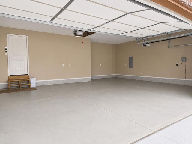 5752 S Winsor Drive, Battlefield, MO 65619