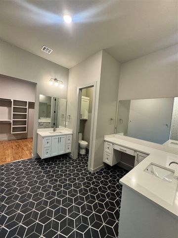 6560 E 128th Street S, Bixby, OK 74008