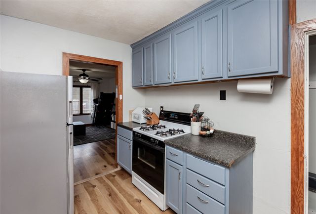 3414 E 35th Street, Des Moines, IA 50317