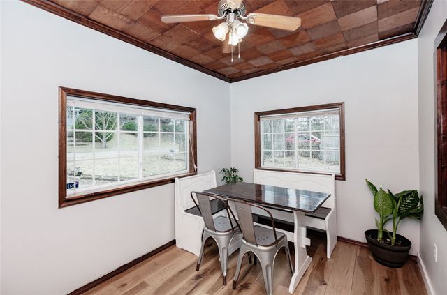 3414 E 35th Street, Des Moines, IA 50317