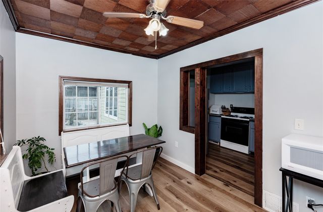 3414 E 35th Street, Des Moines, IA 50317