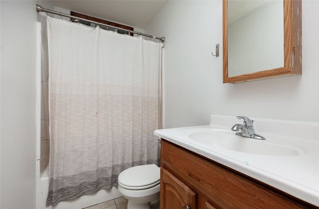 3414 E 35th Street, Des Moines, IA 50317