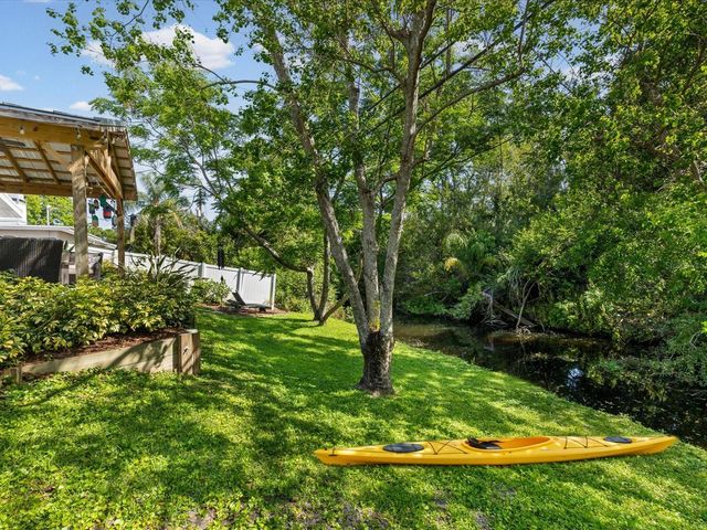 1405 EMBASSY DRIVE, Clearwater, FL 33764