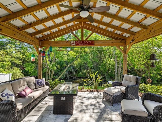 1405 EMBASSY DRIVE, Clearwater, FL 33764