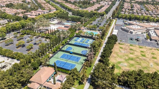 42 Vintage, Irvine, CA 92620