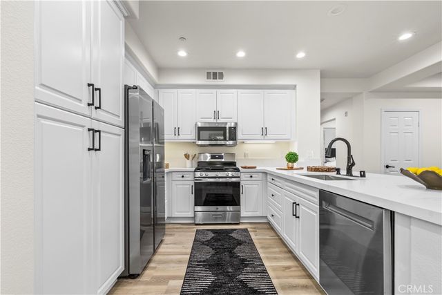 42 Vintage, Irvine, CA 92620