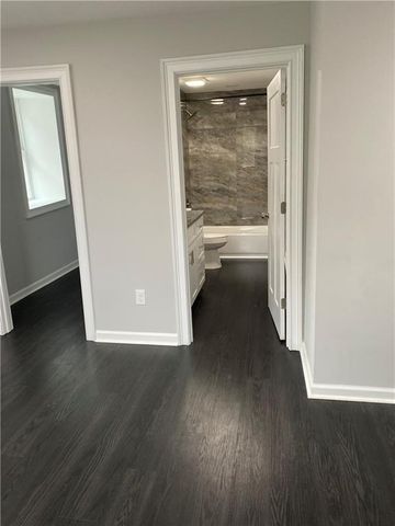 1394 Metropolitan SW Parkway, Atlanta, GA 30310