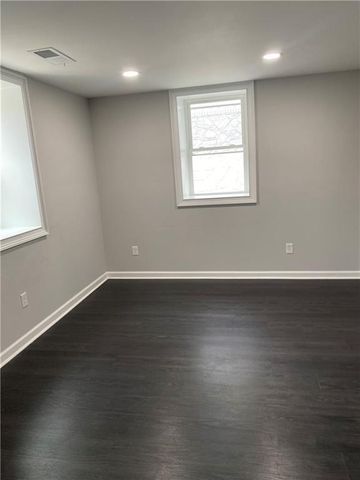 1394 Metropolitan SW Parkway, Atlanta, GA 30310