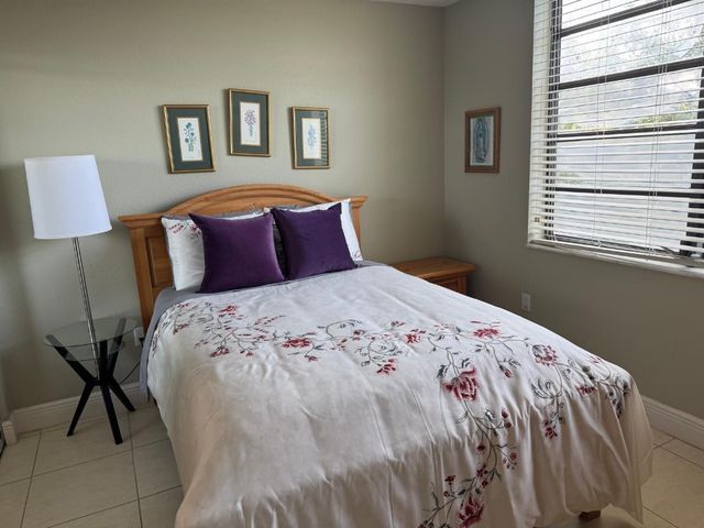 900 Colony Point Circle 407, Pembroke Pines, FL 33026