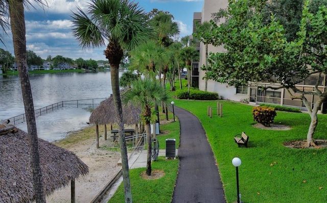 900 Colony Point Circle 407, Pembroke Pines, FL 33026