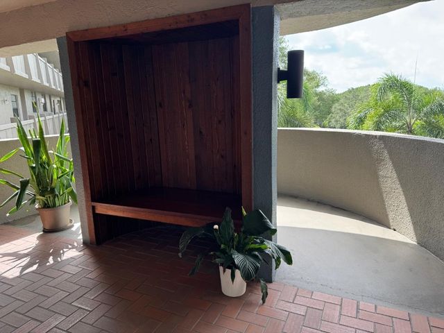 900 Colony Point Circle 407, Pembroke Pines, FL 33026