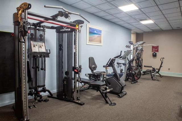 900 Colony Point Circle 407, Pembroke Pines, FL 33026